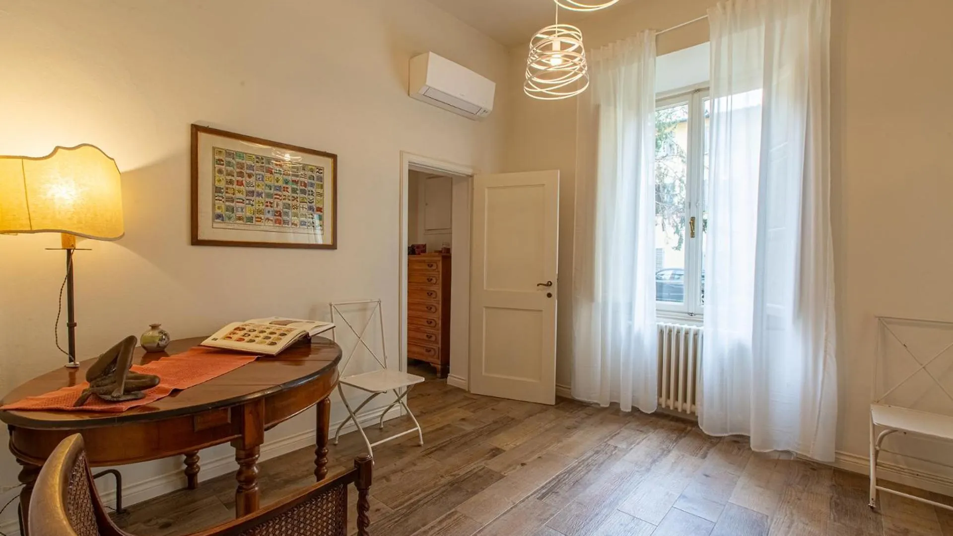 Apartments Florence- The Vintage Nook  Florence