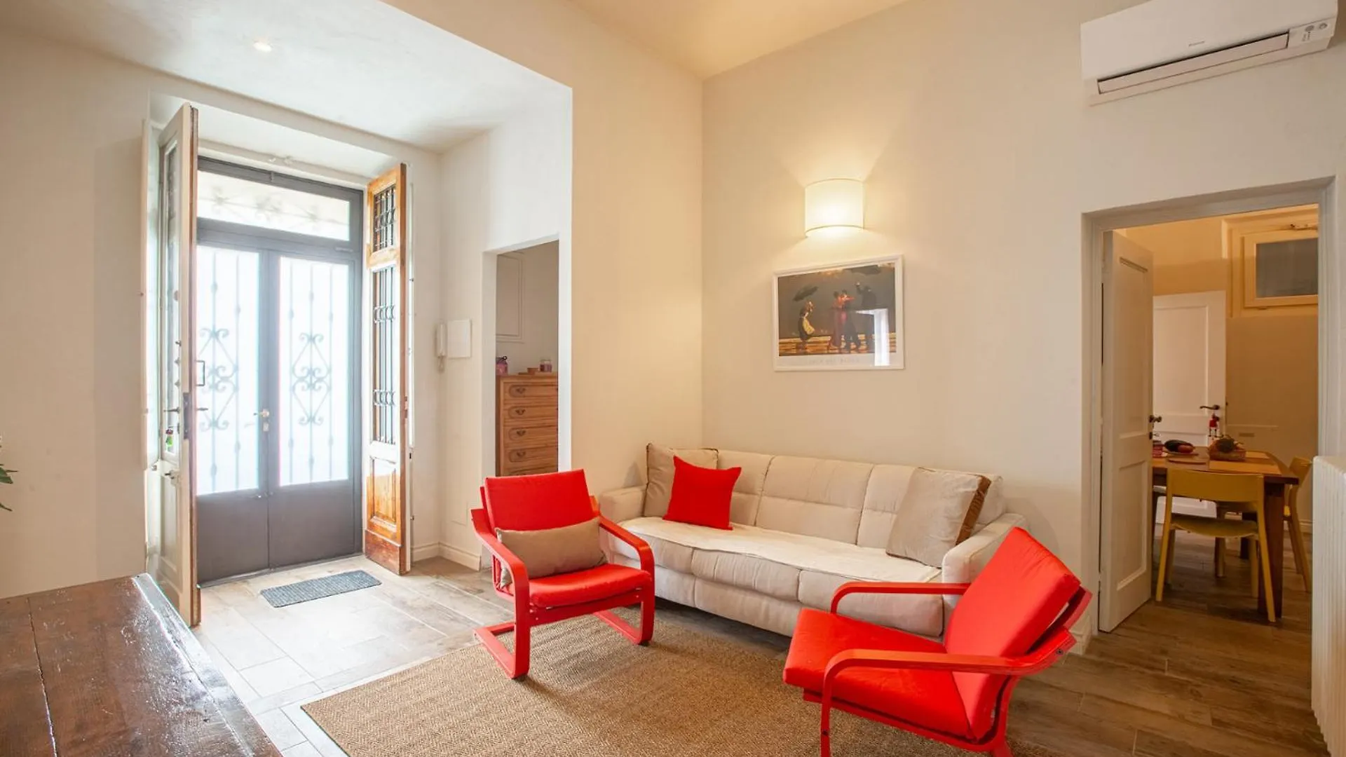 Apartments Florence- The Vintage Nook Italy